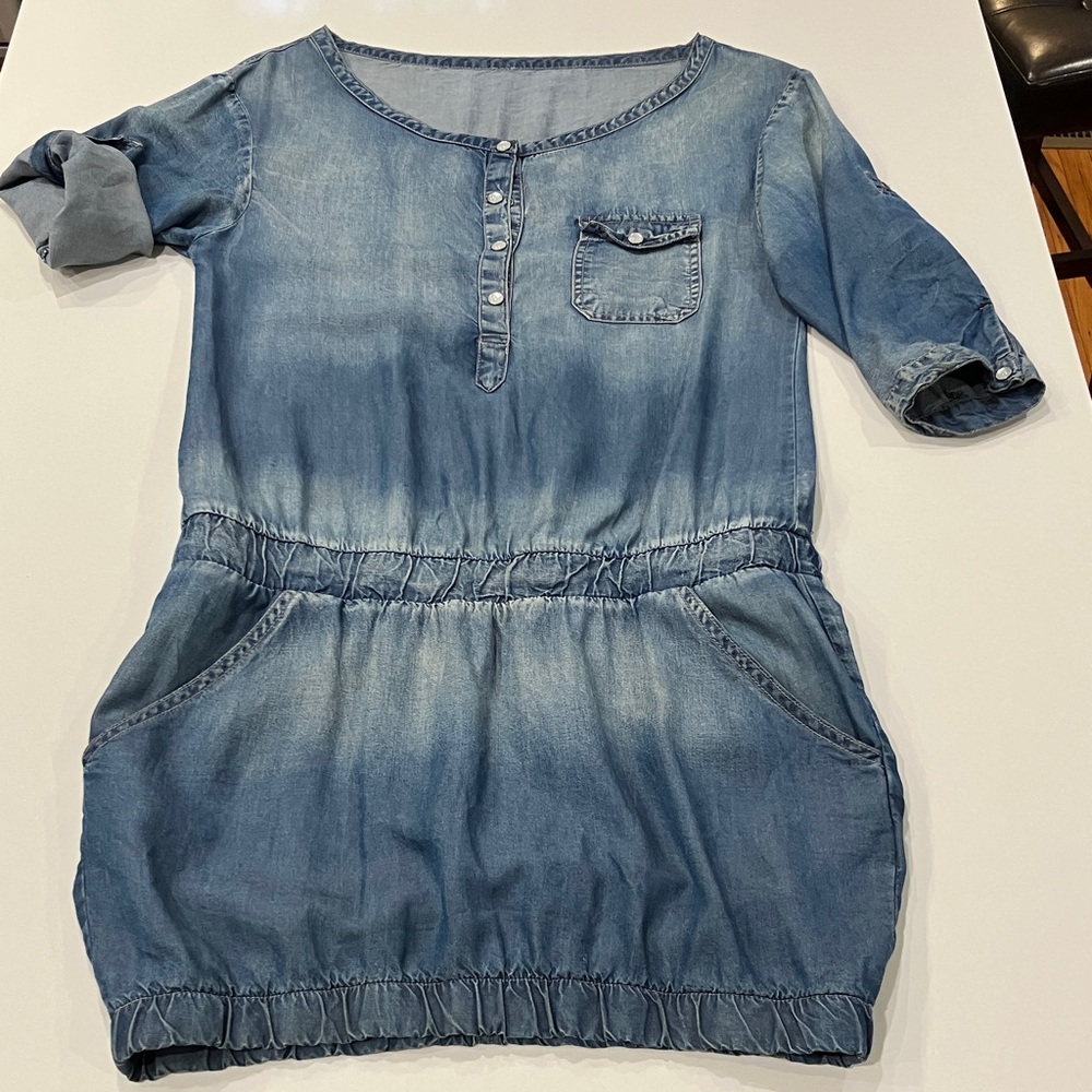 Casual Blue Denim Backless Dress with Pocket